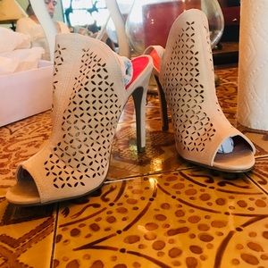 “Chic” Light Creme Suede Stiletto gladiator shoes